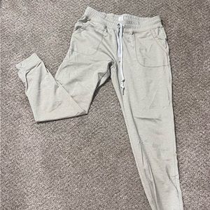 Zyia unwind joggers. Size large.